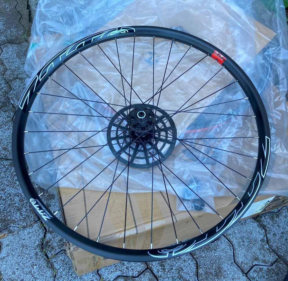 ZTTO製27.5インチホイール