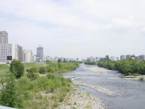 幌平橋から北をのぞむ