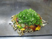 10_広島風お好み焼き.jpg