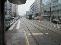 16_路面電車(雨).jpg