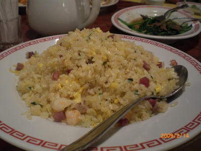 プラザハウス月苑飯店の炒飯