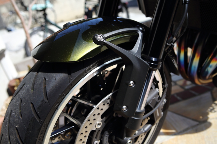 Z900RSのボルトをチタンボルトに交換