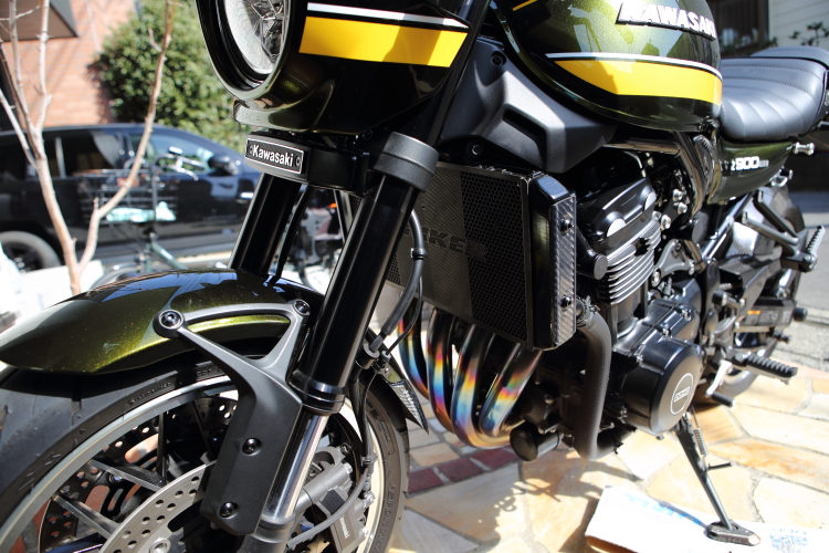 Z900RSのボルトをチタンボルトに交換