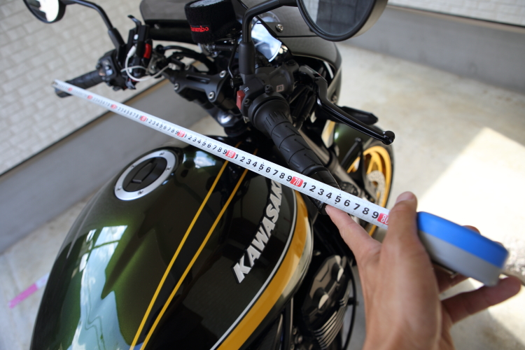 Z900RSのハンドル幅変更