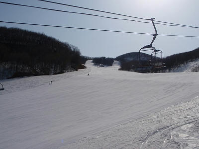 高畑スキー場下部正面の中斜面