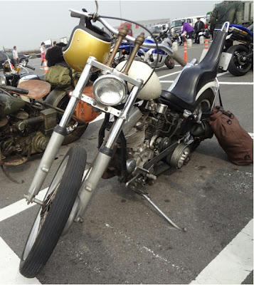 201202122302340f6.jpg