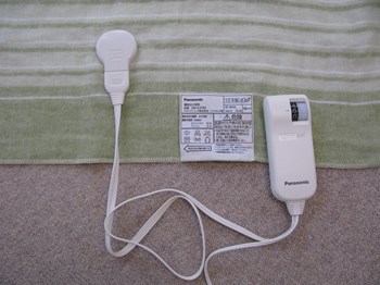 パナソニック　電気敷き毛布(シングル）　DB-K27M-G　コントローラ