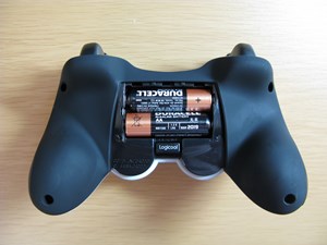 Logicool　F710 Wireless Gamepad　背面ボタン配置