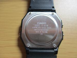 CASIO F-91W 裏面