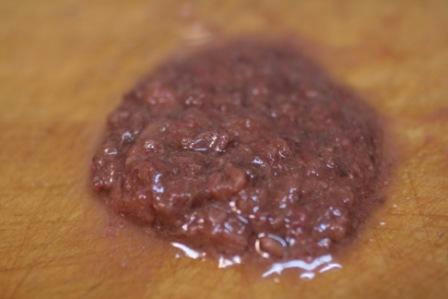 アンチョビをペーストに