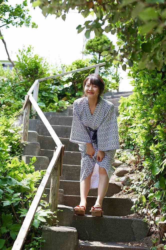 吉岡里帆 浴衣グラビア