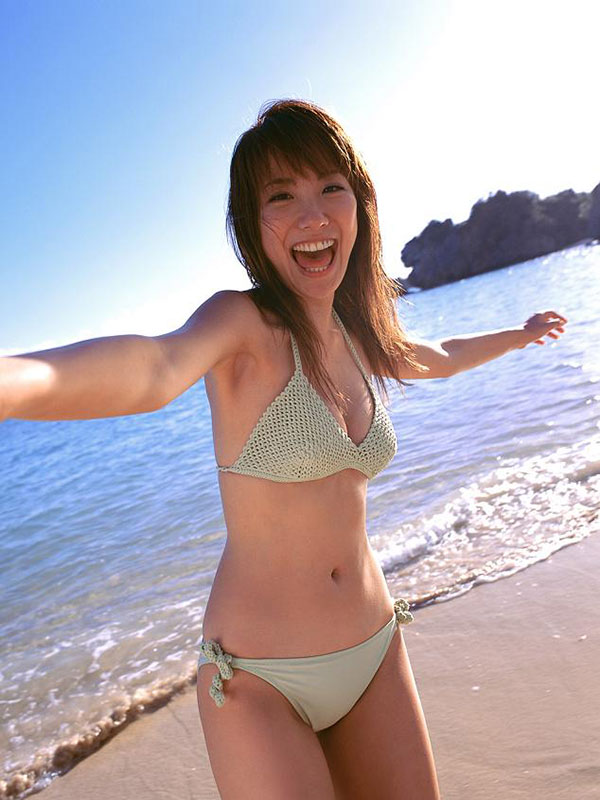 山本梓 グラビア