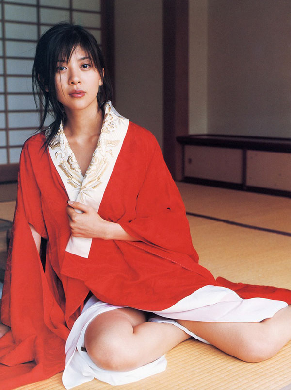 白石美帆 グラビア