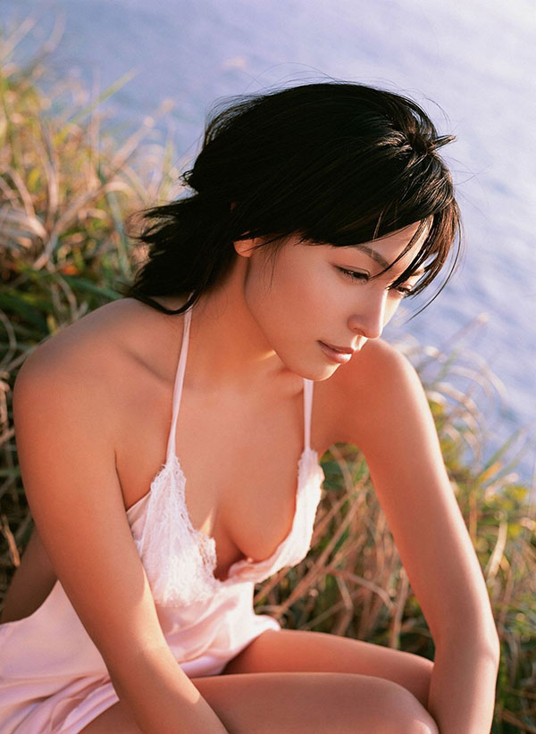 川村ゆきえ グラビア