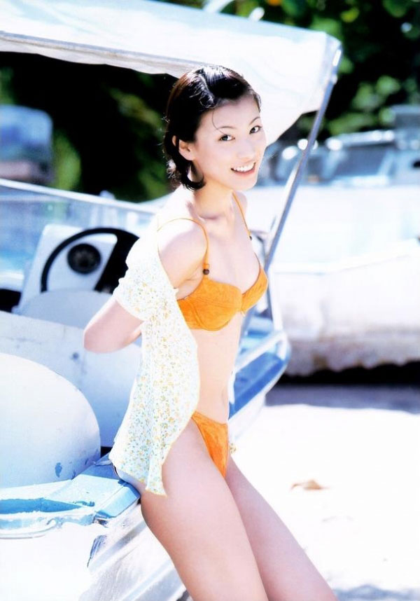 加藤あい グラビア