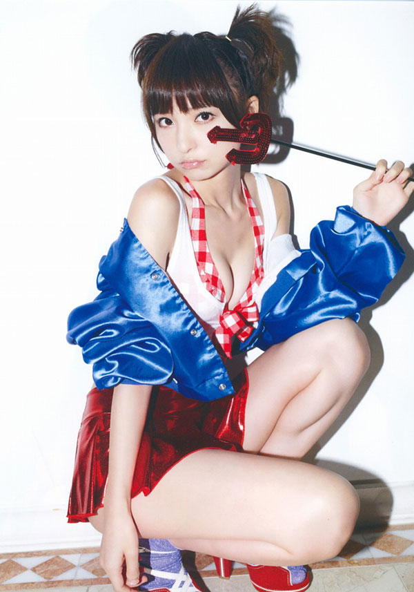 篠田麻里子 グラビア
