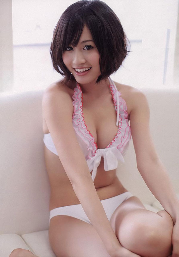 前田敦子 グラビア
