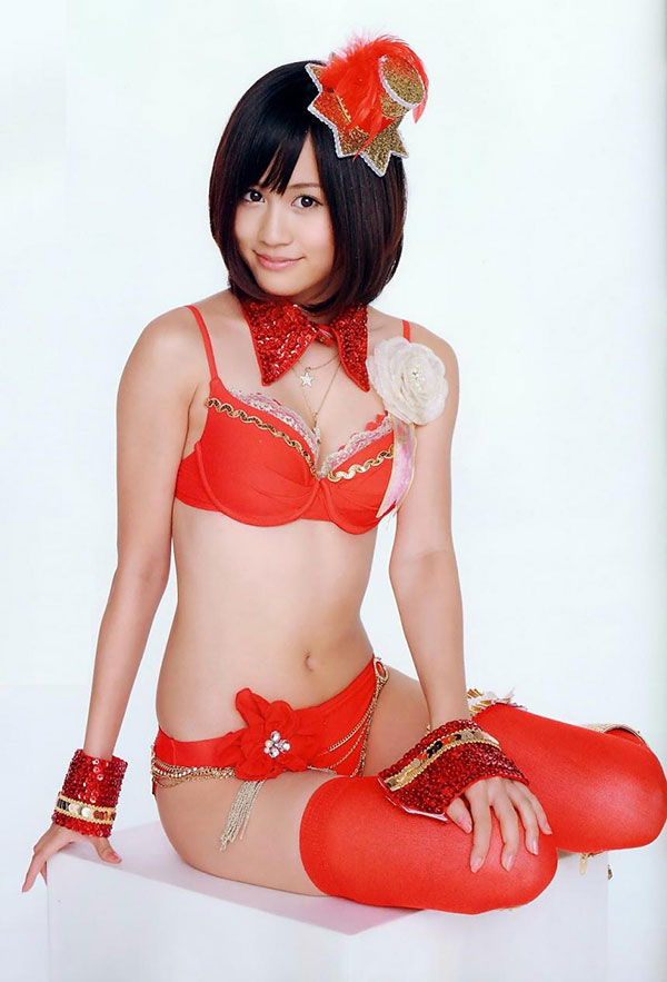 前田敦子 グラビア