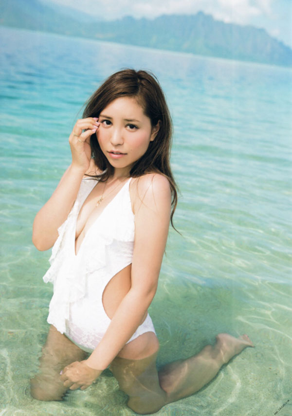 河西智美 グラビア