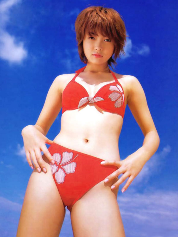 平山あや グラビア