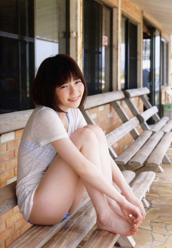 島崎遥香 グラビア