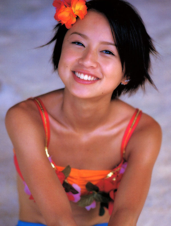 鈴木亜美 グラビア