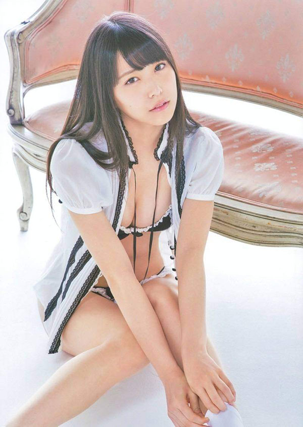 白間美瑠 グラビア