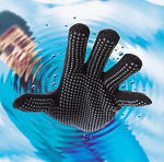 glove1.jpg