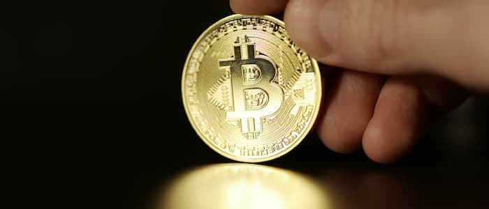 仮想通貨取引におけるXMの最大500倍レバレッジ: 利益追求とリスク管理のバランス術