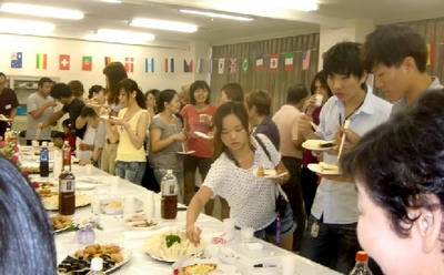 2010welcomeparty3
