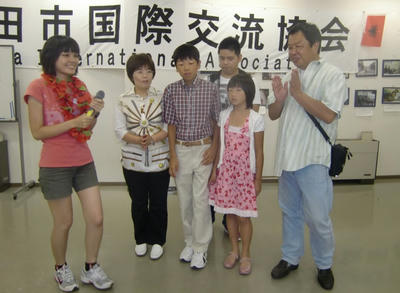 2010welcomeparty7
