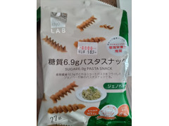 マツキヨココカラ＆カンパニー matsukiyo LAB 糖質6.9g パスタスナック ジェノベーゼ