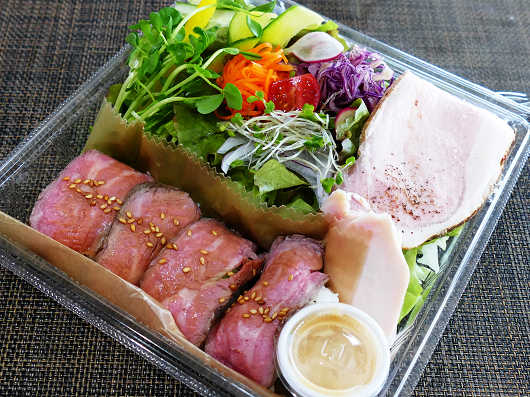 カフェ 小邦寡民 のテイクアウト どこでも晴れたらワン歩
