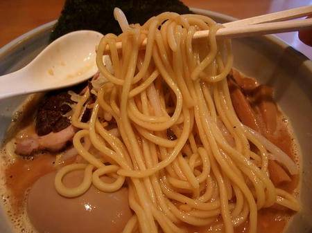 麺や スズケン 麺