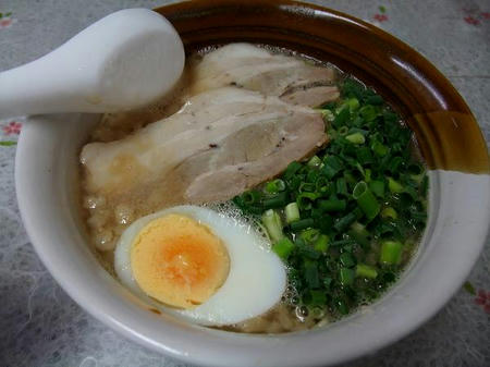 めんや恵次 こってりとんこつ
