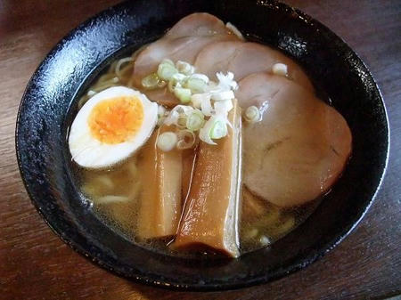 麺家いろは 白エビ塩らーめん