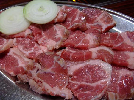 おおつき食堂　肩ロース
