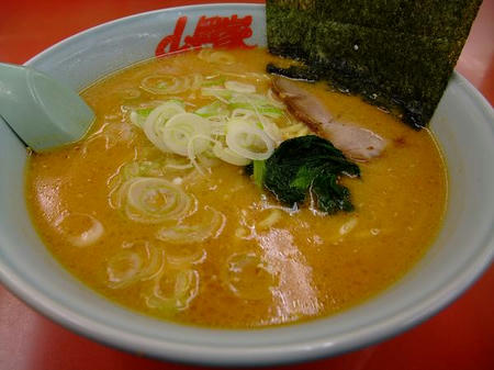 山岡家　特製味噌ラーメン　中盛