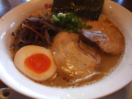 麺屋 大谷　九州豚骨らーめん