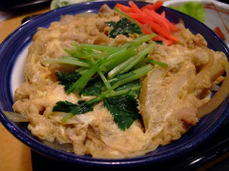 やまと屋本店　親子丼