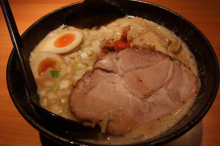 奥原流 久楽　白味噌味付玉子ラーメン