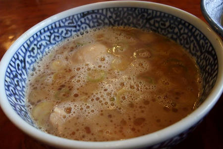 らーめん・つけめん 虎心　スープ