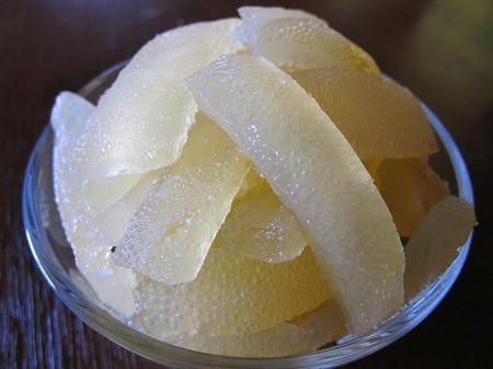 パール柑の皮の砂糖煮