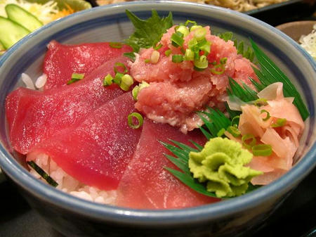 やまと屋本店　海鮮丼