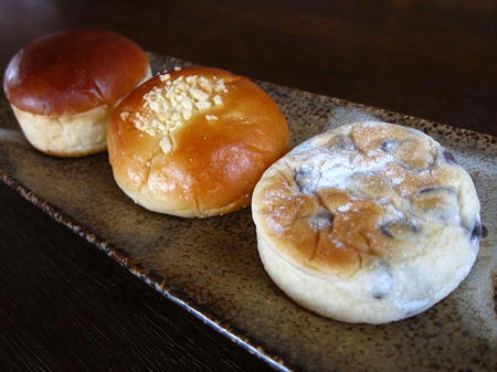 ポンパドウル 三芳酒種あんぱん