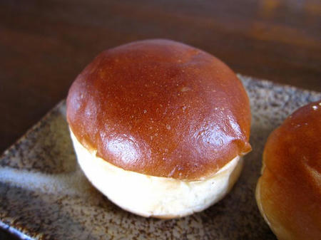 ポンパドウル 三芳酒種あんぱん あんバター