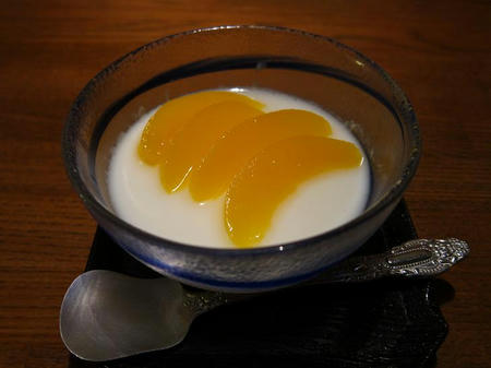 光駕 杏仁豆腐