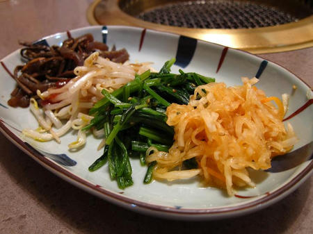 うなぎ炭火焼肉 宮川 ナムル