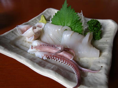 お食事処 たちき（樹）　スルメイカ刺し