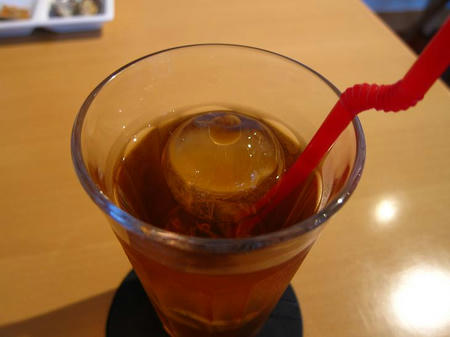 カフェ＆ダイニング gurumi　ウーロン茶